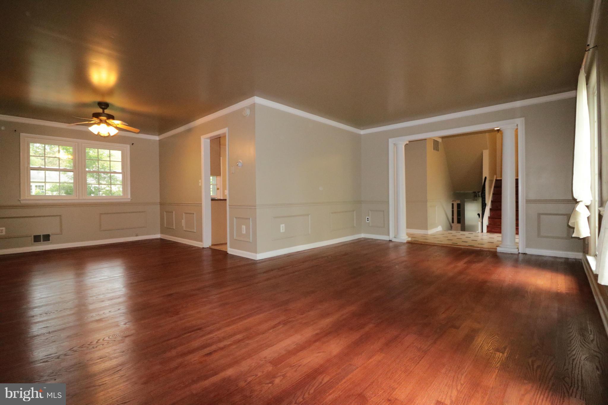 1316 Canyon Road Silver Spring, MD 20904 - Photo 2 of 30 Living Room