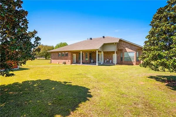 $419,000 | 115 Morgan Lane, Natchitoches, LA 71457