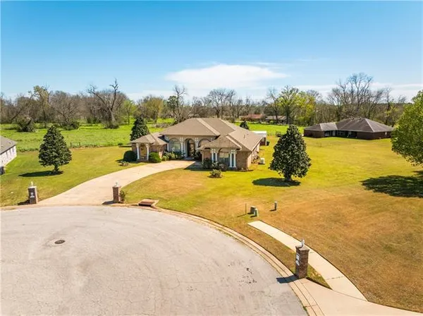 $419,000 | 115 Morgan Lane, Natchitoches, LA 71457