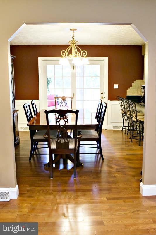 3236 Rocks Chrome Hill Road Jarrettsville, MD 21084 - Photo 8 of 30 Dining Room