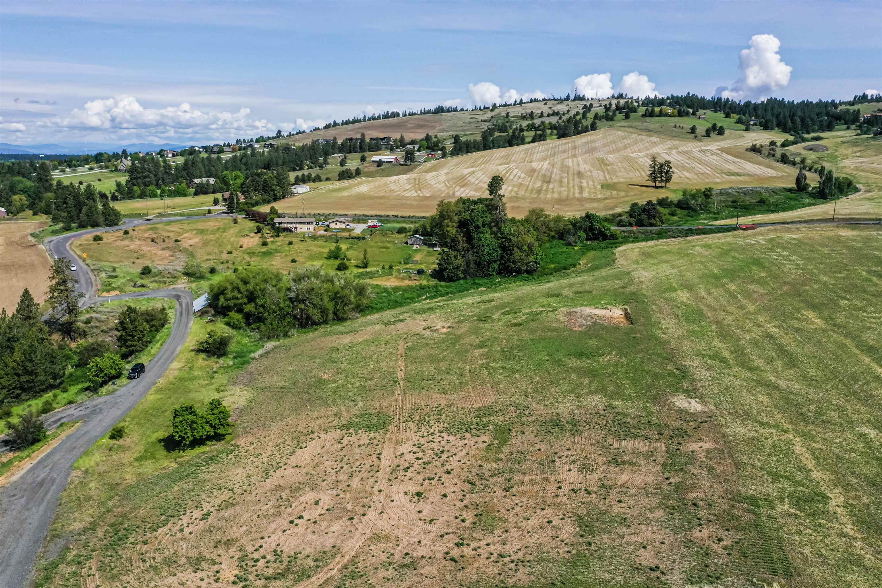 5412 East Jamieson Road Spokane, WA 99223 - Photo 4 of 15