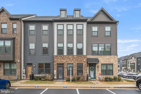 $450,000 | 646 Lakemont Drive, Glen Burnie, MD 21060