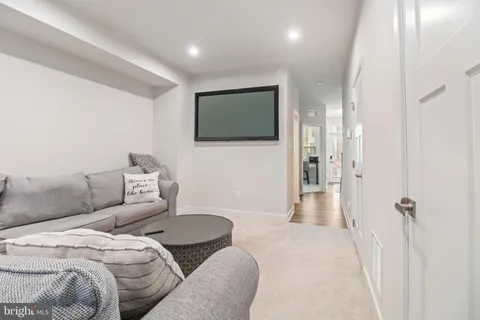 $450,000 | 646 Lakemont Drive, Glen Burnie, MD 21060