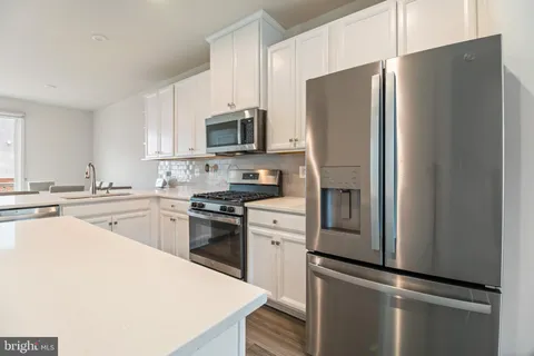 $450,000 | 646 Lakemont Drive, Glen Burnie, MD 21060