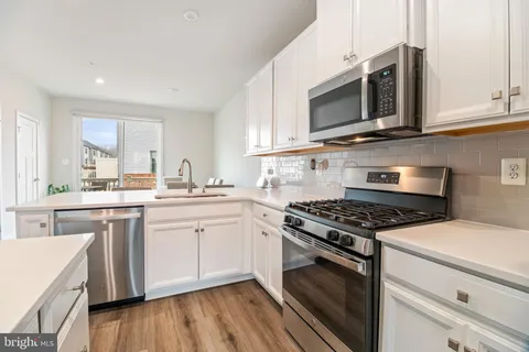 $450,000 | 646 Lakemont Drive, Glen Burnie, MD 21060