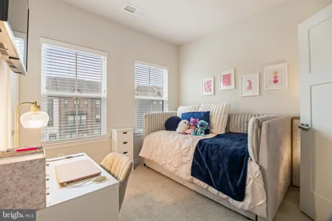 $450,000 | 646 Lakemont Drive, Glen Burnie, MD 21060