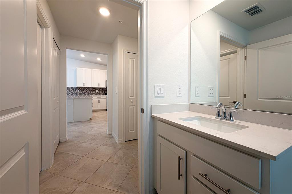 18923 Scallop Loop, Unit 201 Lakewood Ranch, FL 34211 - Photo 15 of 32