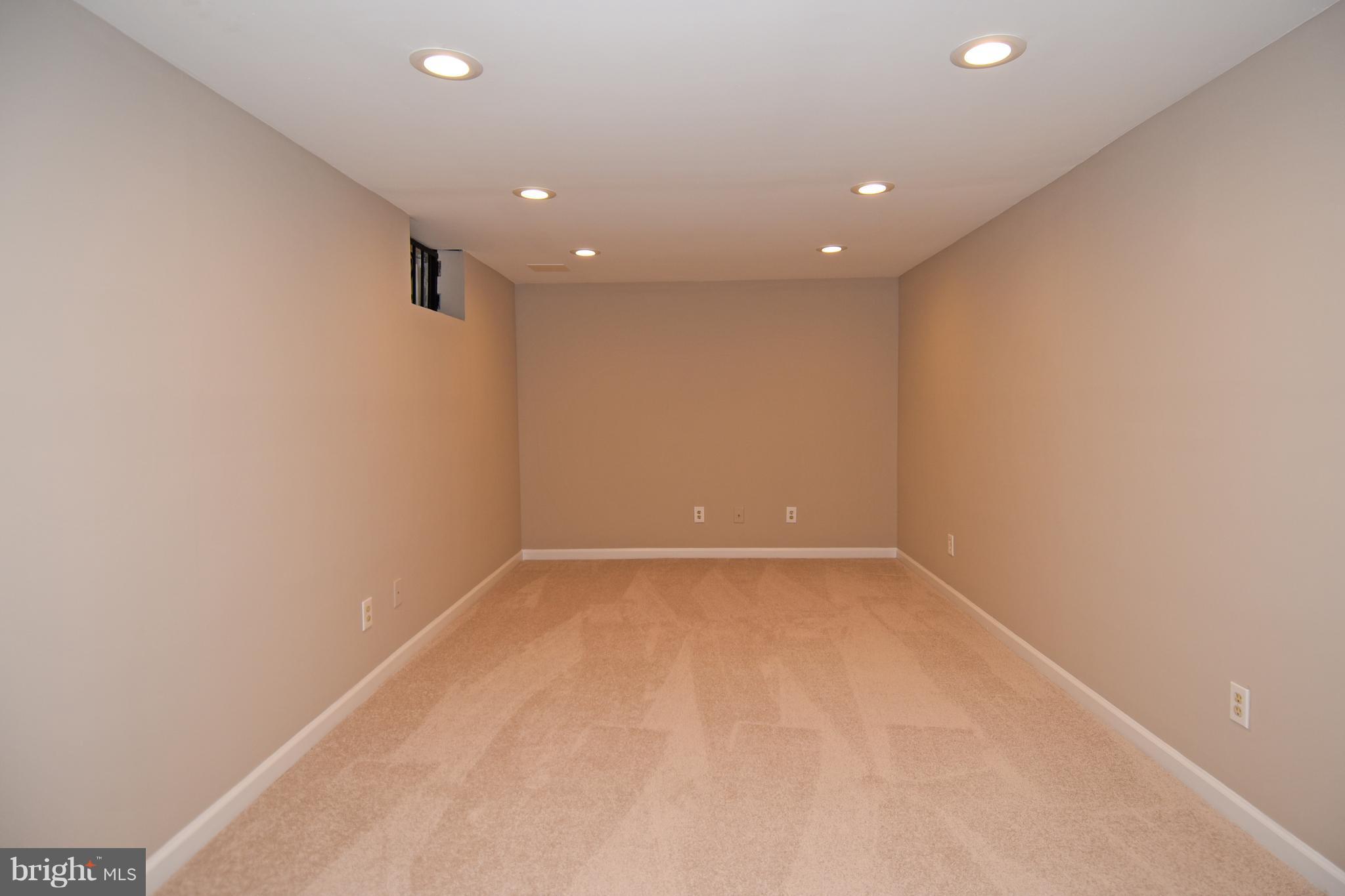 1924 Brookdale Road Baltimore, MD 21244 - Photo 25 of 29 Lower Level