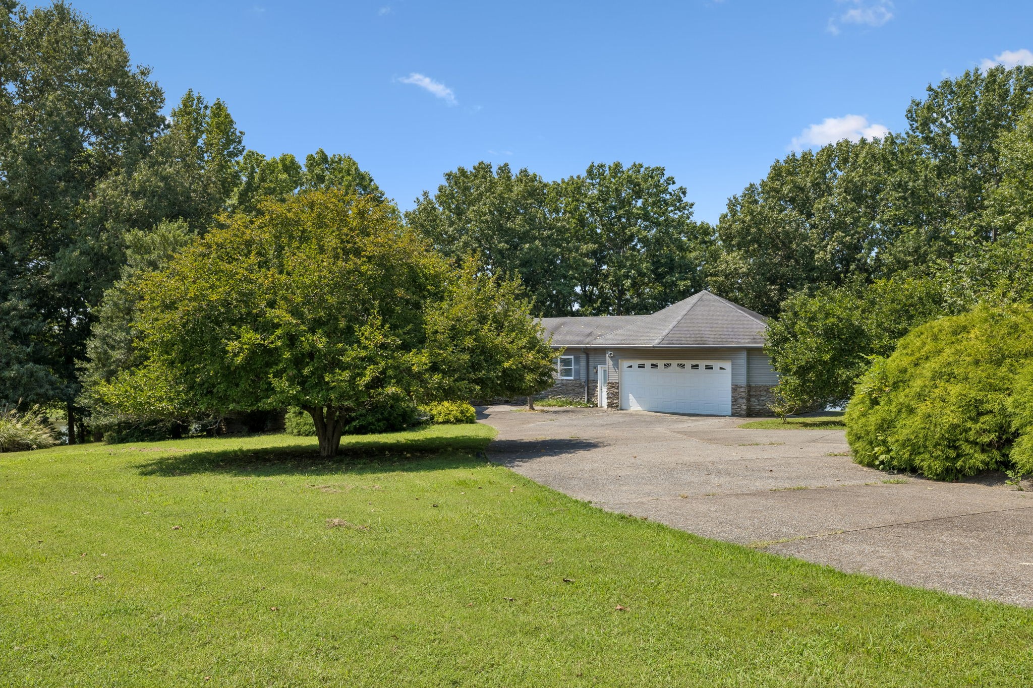 165 Cedar Point Road Bumpus Mills, TN 37028 - Photo 49 of 74 Gallery Image 49