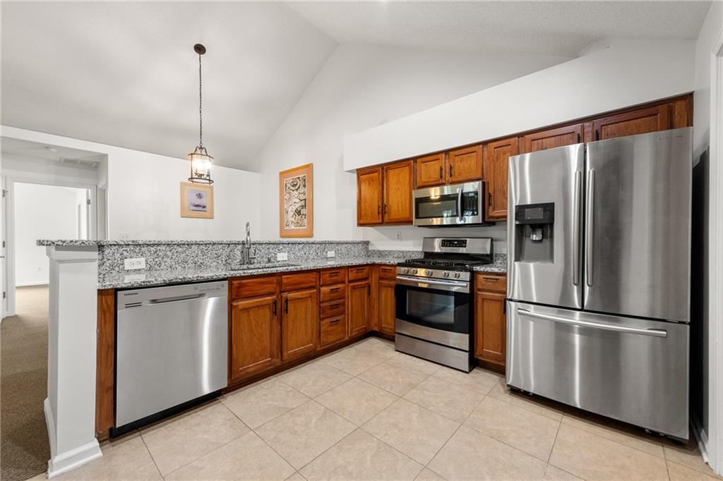 2191 Rockbridge Road Southwest, Unit 2401 Stone Mountain, GA 30087 - Photo 10 of 29