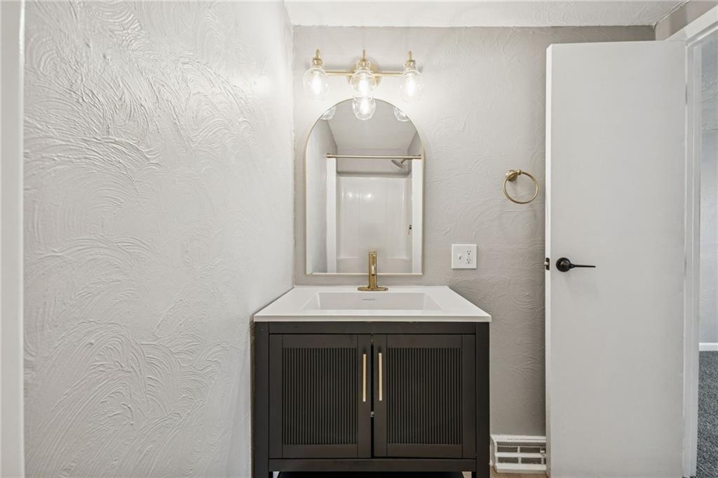 417 Longview Drive Monroeville, PA 15146 - Photo 17 of 35