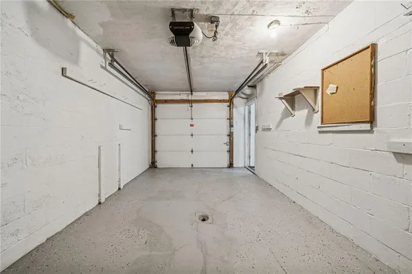 a view of a garage