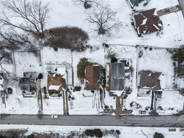 an aerial view of multiple house