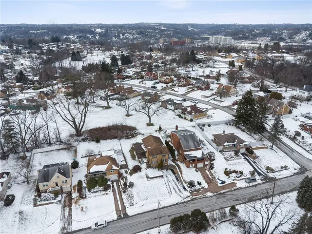 $265,000 | 417 Longview Drive, Monroeville, PA 15146