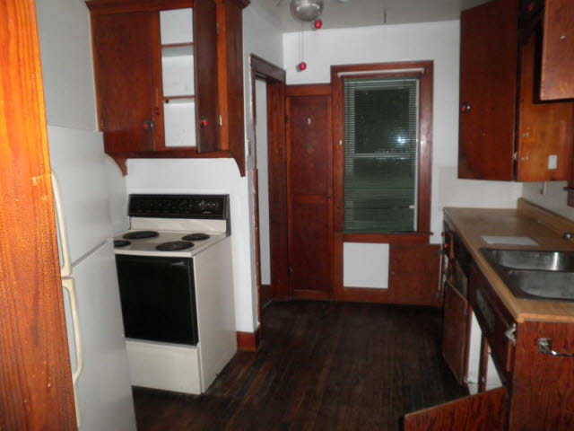 3980 South Washington Road Saginaw, MI 48601 - Photo 4 of 8 20099278-3.JPG