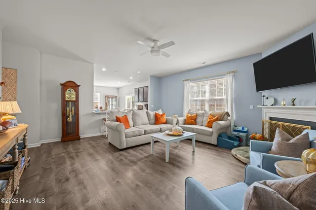 $2,600 | 1012 Kellie Court, New Bern, NC 28562