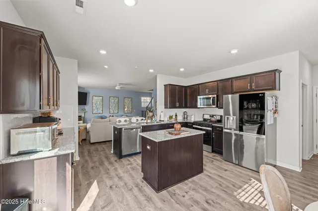 $2,600 | 1012 Kellie Court, New Bern, NC 28562