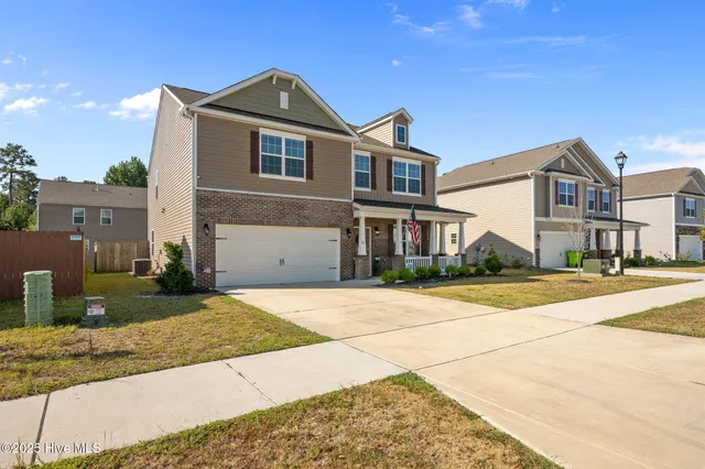 $2,600 | 1012 Kellie Court, New Bern, NC 28562