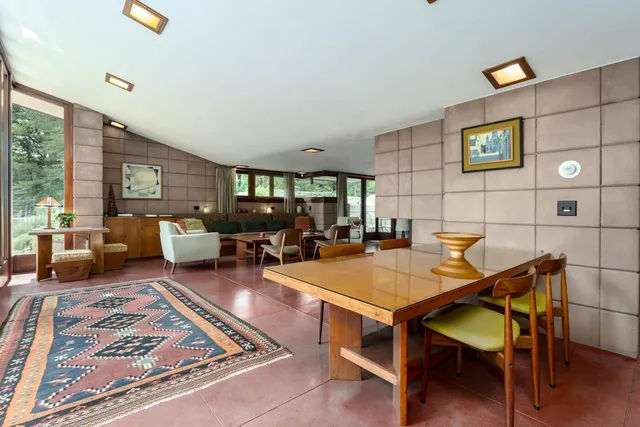 $2,100,000 | 11090 Hawthorne Drive, Galesburg, MI 49053