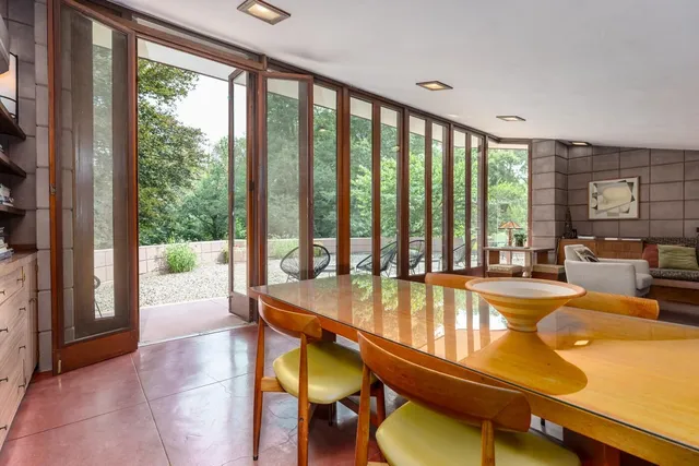 $2,100,000 | 11090 Hawthorne Drive, Galesburg, MI 49053