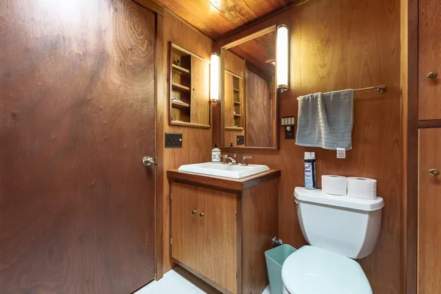 $2,100,000 | 11090 Hawthorne Drive, Galesburg, MI 49053