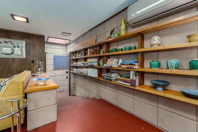 $2,100,000 | 11090 Hawthorne Drive, Galesburg, MI 49053