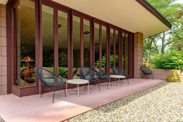 $2,100,000 | 11090 Hawthorne Drive, Galesburg, MI 49053