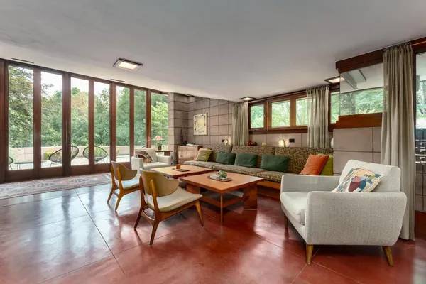 $2,100,000 | 11090 Hawthorne Drive, Galesburg, MI 49053