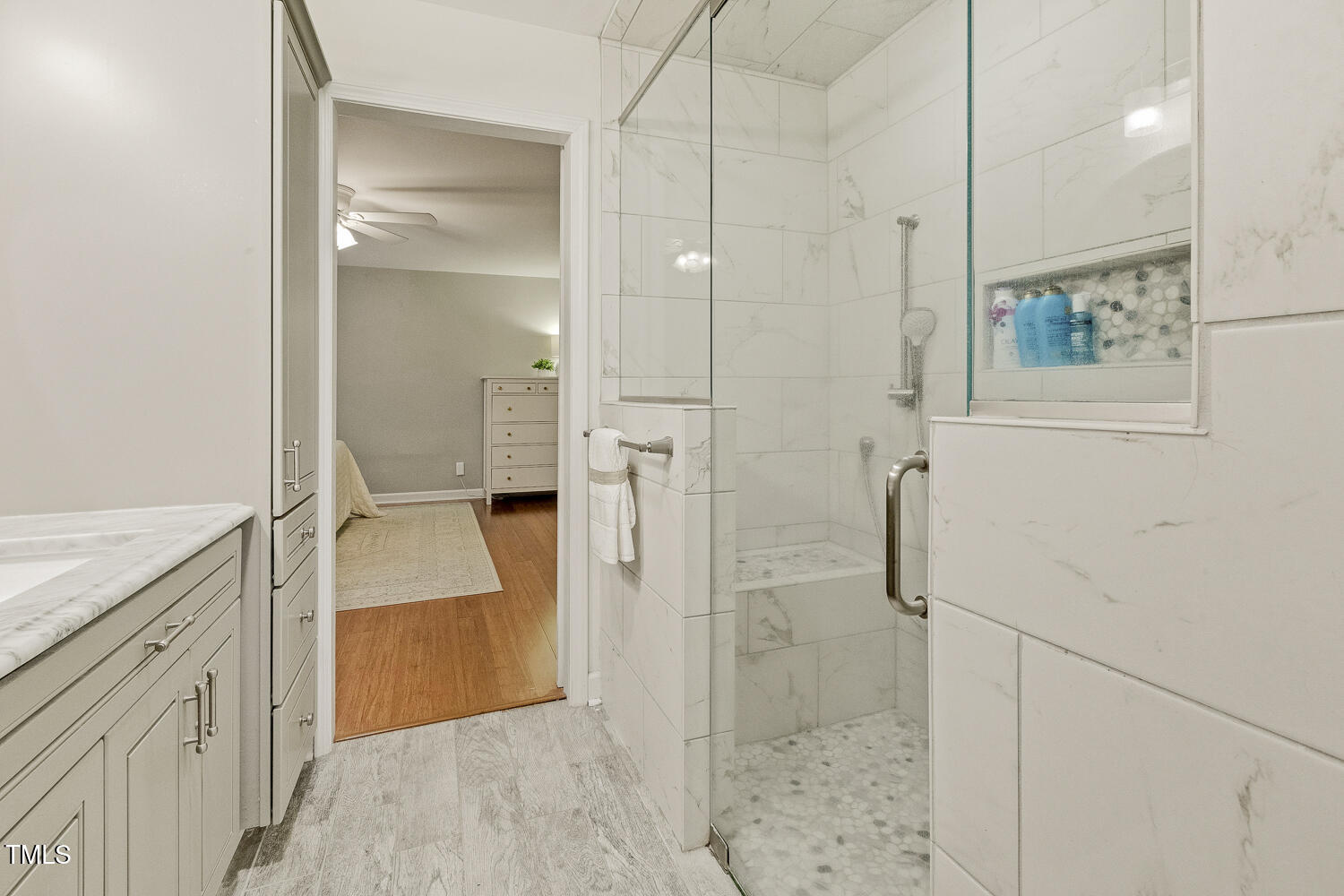 10001 Bushveld Lane Raleigh, NC 27613 - Photo 11 of 19 Master Shower
