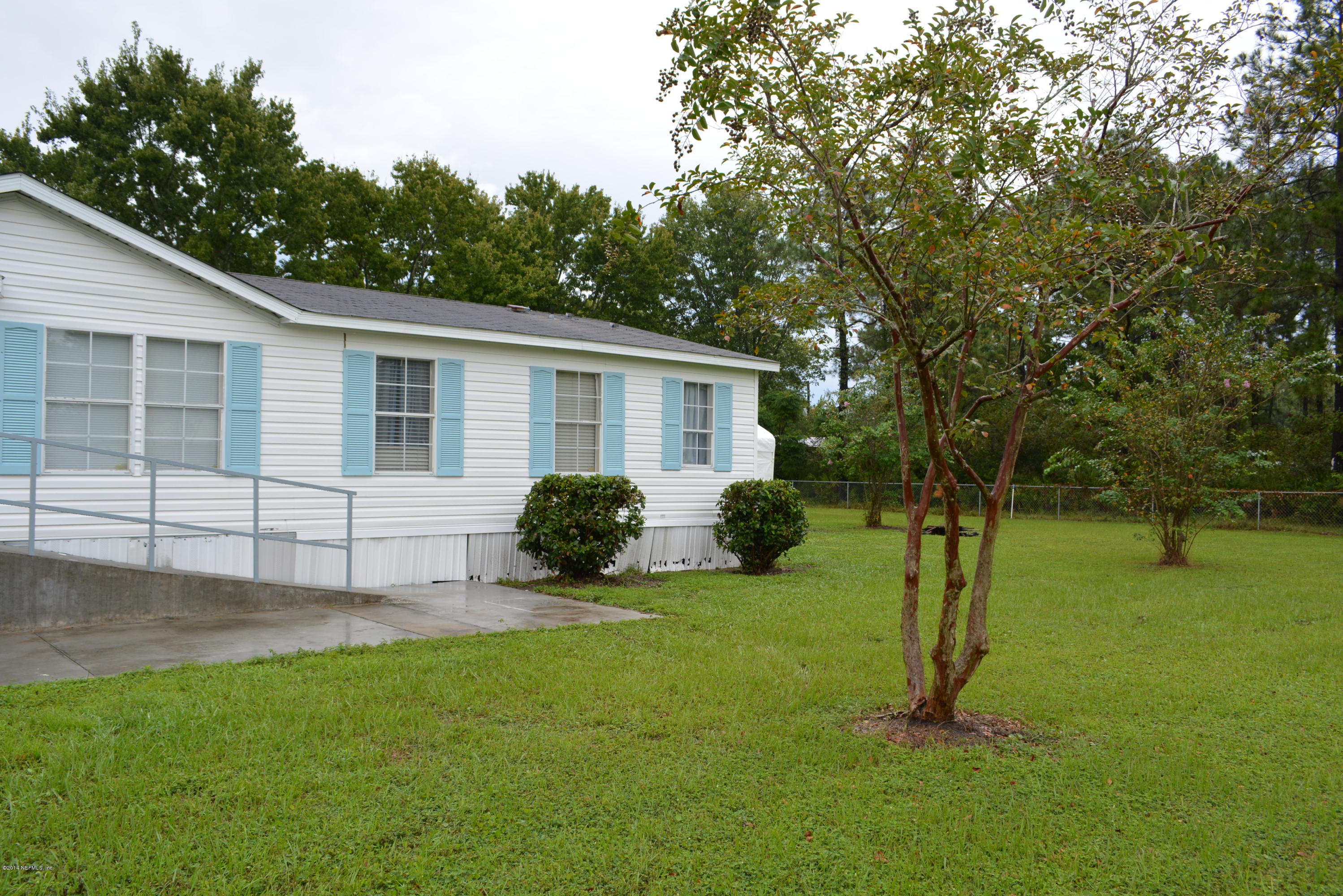 13717 Fanshowe Road Jacksonville, FL 32224 - Photo 5 of 23 13717 Fanshowe Road 32224