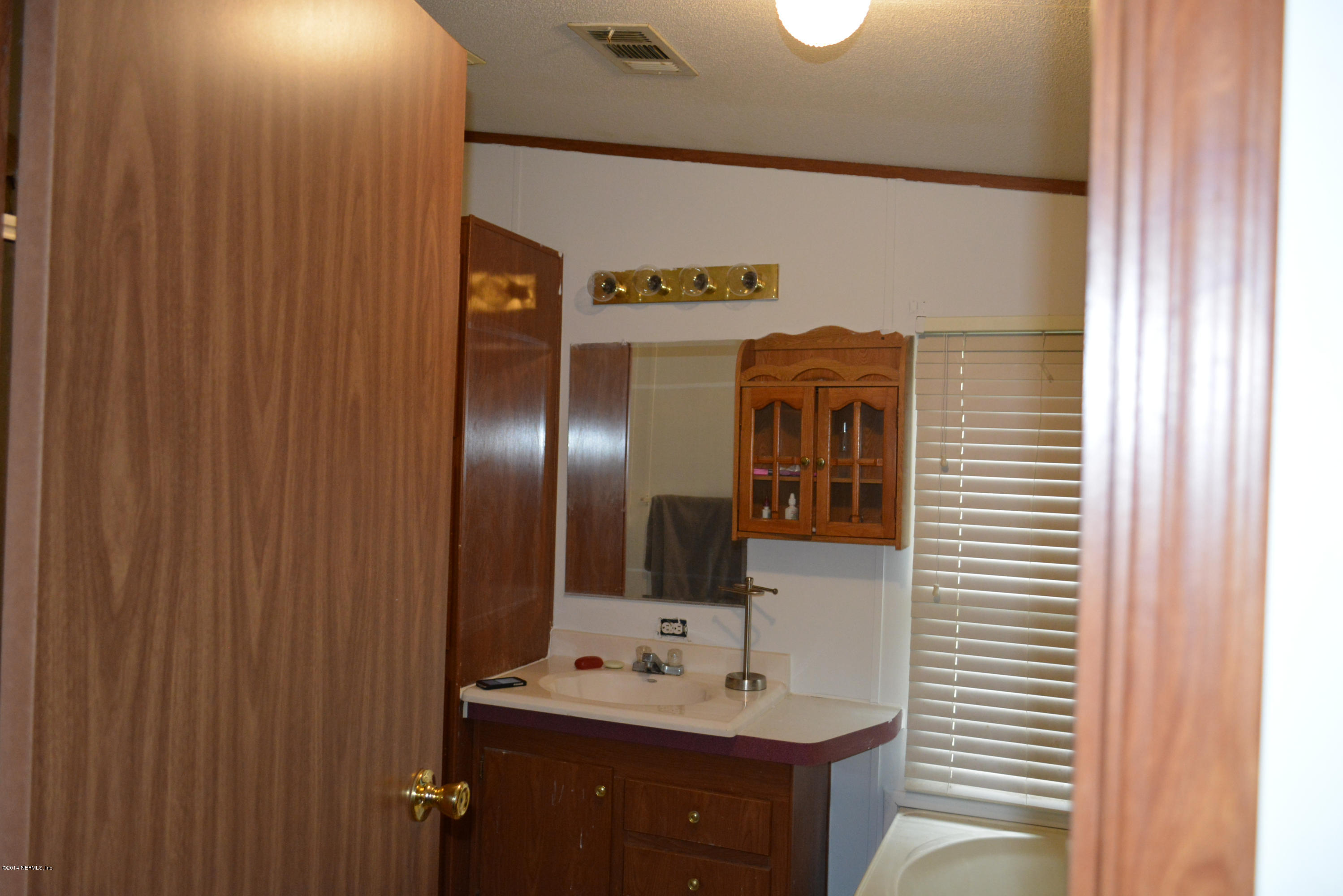 13717 Fanshowe Road Jacksonville, FL 32224 - Photo 8 of 23 13717 Fanshowe Road 32224