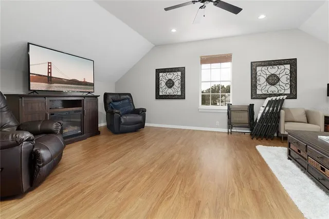 $8,900 | 216 Eastpark Drive, Kissimmee, FL 34747