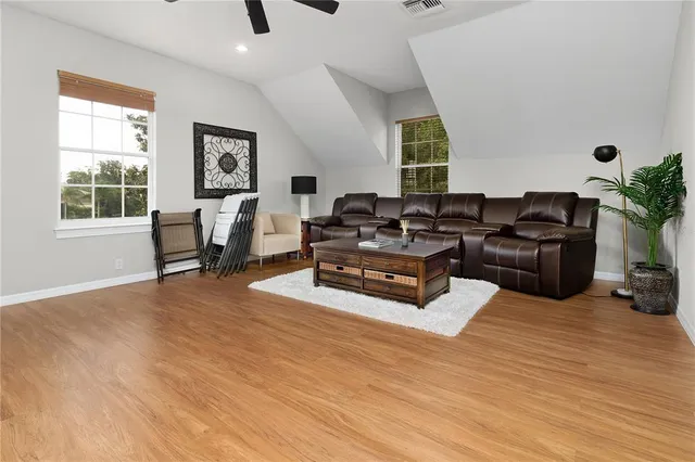 $8,900 | 216 Eastpark Drive, Kissimmee, FL 34747