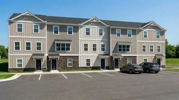 $305,000 | 109 Willowstone Court, Harrisonburg, VA 22801