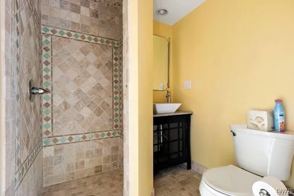 $3,500 | 1509 Park Avenue, Vienna, NY 13157