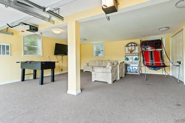 $3,500 | 1509 Park Avenue, Vienna, NY 13157