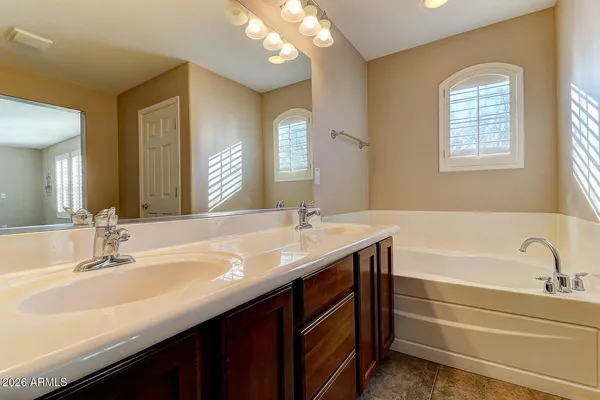 $2,340 | 2530 West Cordia Lane, Phoenix, AZ 85085
