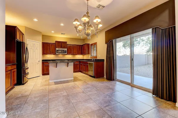 $2,340 | 2530 West Cordia Lane, Phoenix, AZ 85085