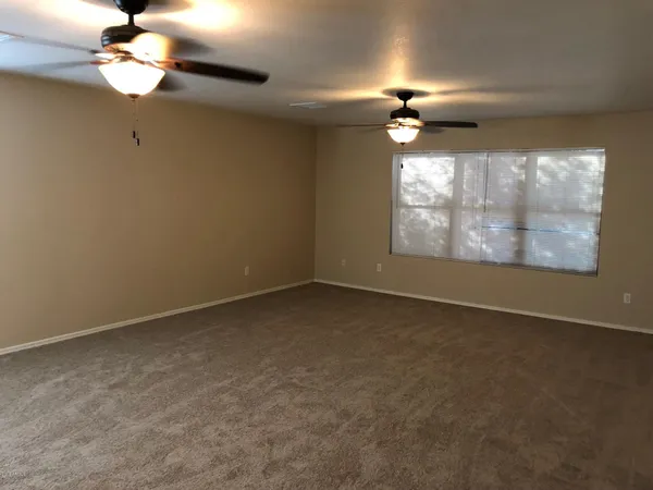 $2,995 | 4607 North 93rd Avenue, Phoenix, AZ 85037