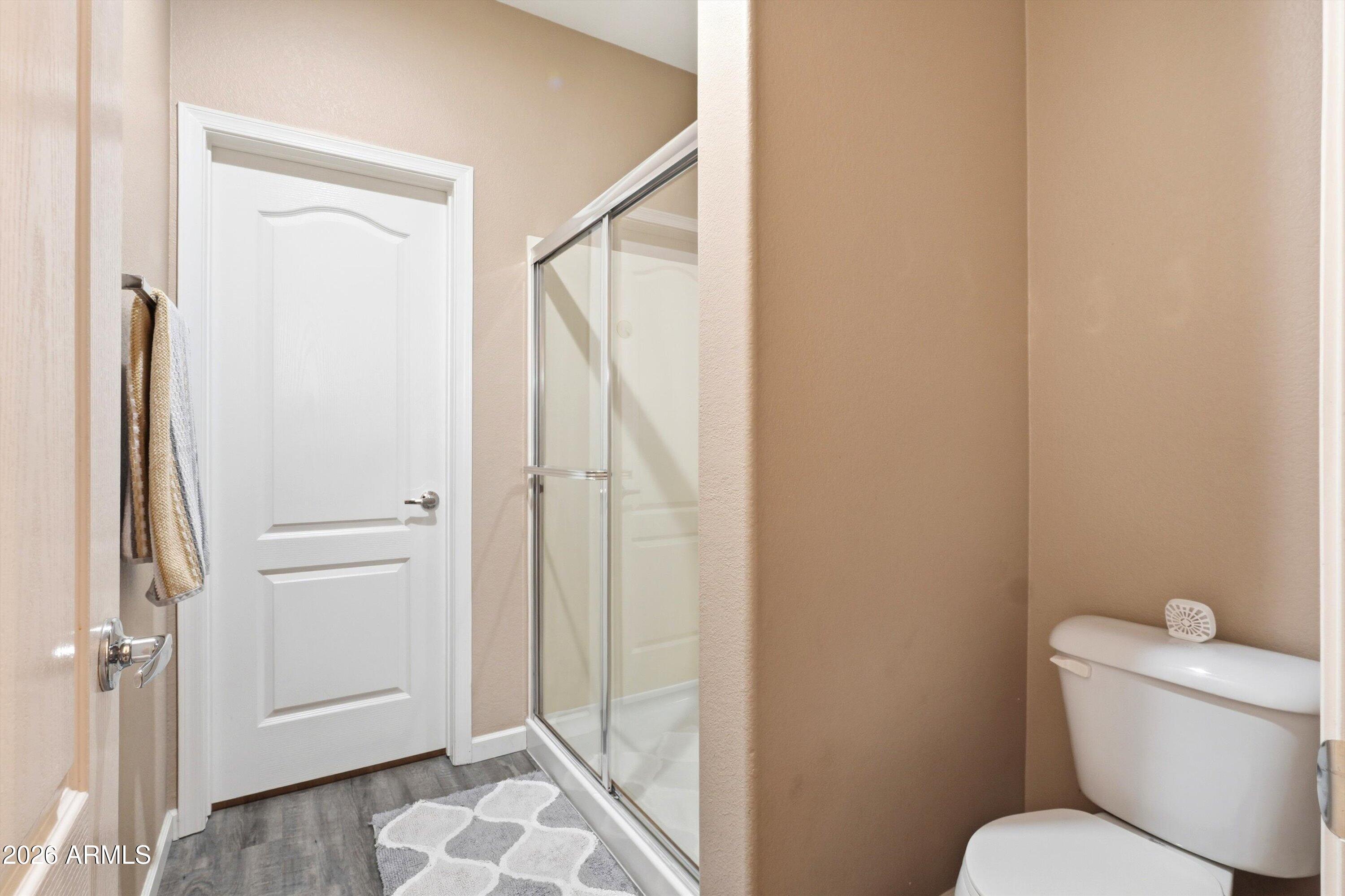 1350 South Greenfield Road, Unit 1049 Mesa, AZ 85206 - Photo 14 of 27 Primary walk in Shower