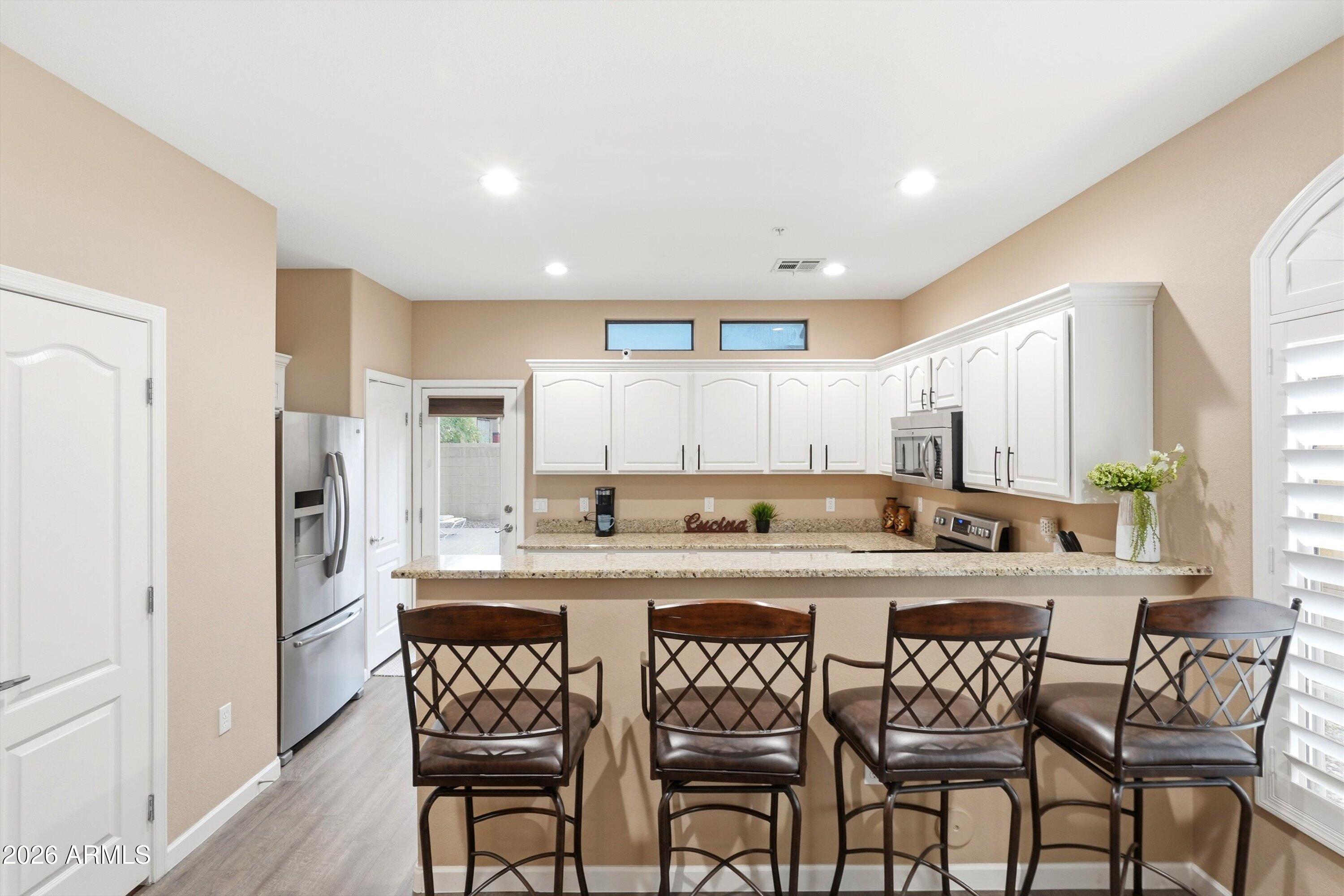 1350 South Greenfield Road, Unit 1049 Mesa, AZ 85206 - Photo 8 of 27 Breakfast Bar