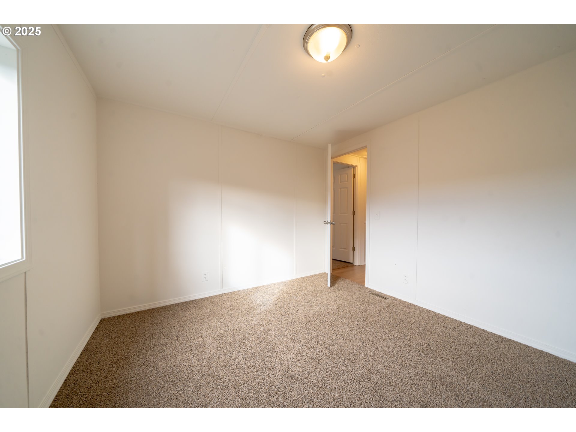 215 Dogwood Drive Gates, OR 97346 - Photo 18 of 24