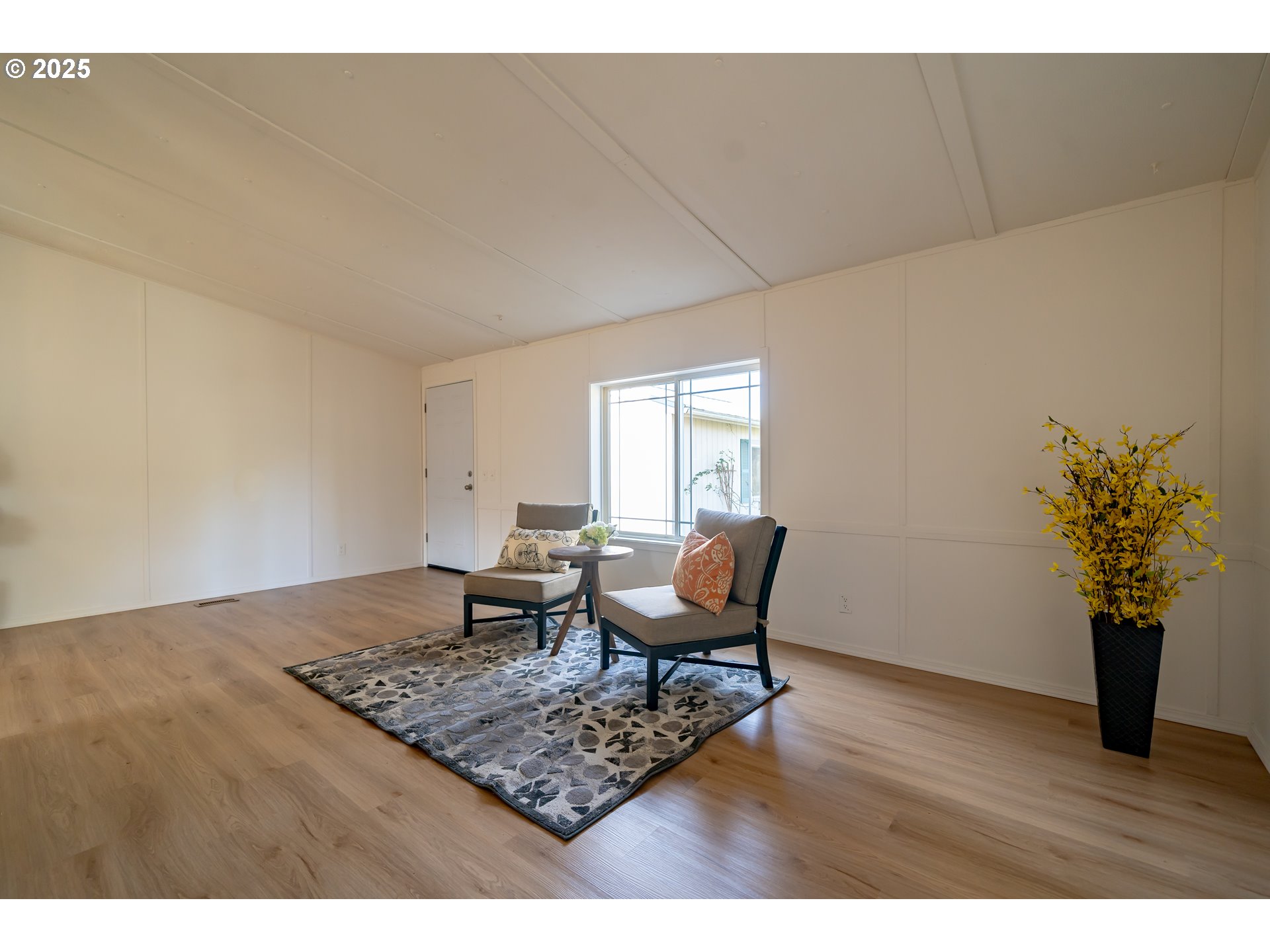 215 Dogwood Drive Gates, OR 97346 - Photo 7 of 24