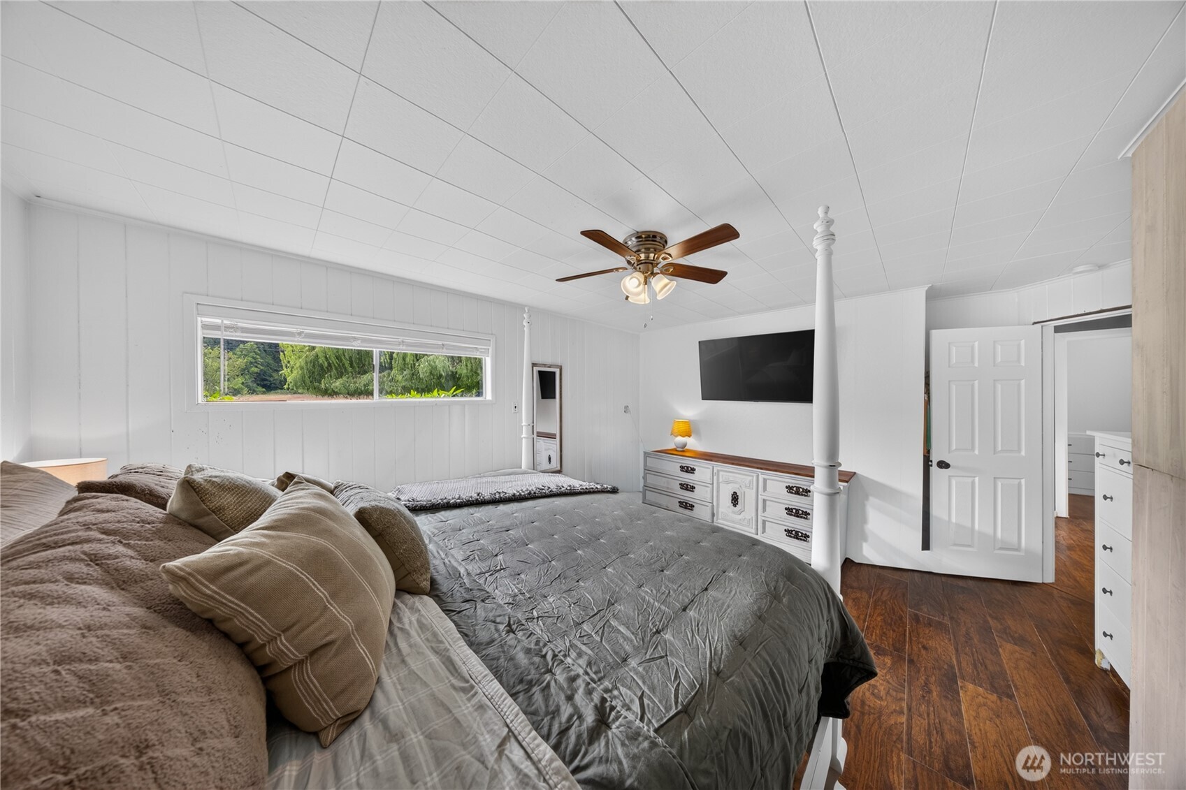 12951 Satterlee Road Anacortes, WA 98221 - Photo 19 of 36