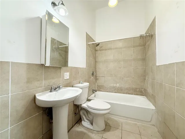 $1,400 | 3039 Dumaine Street, New Orleans, LA 70119