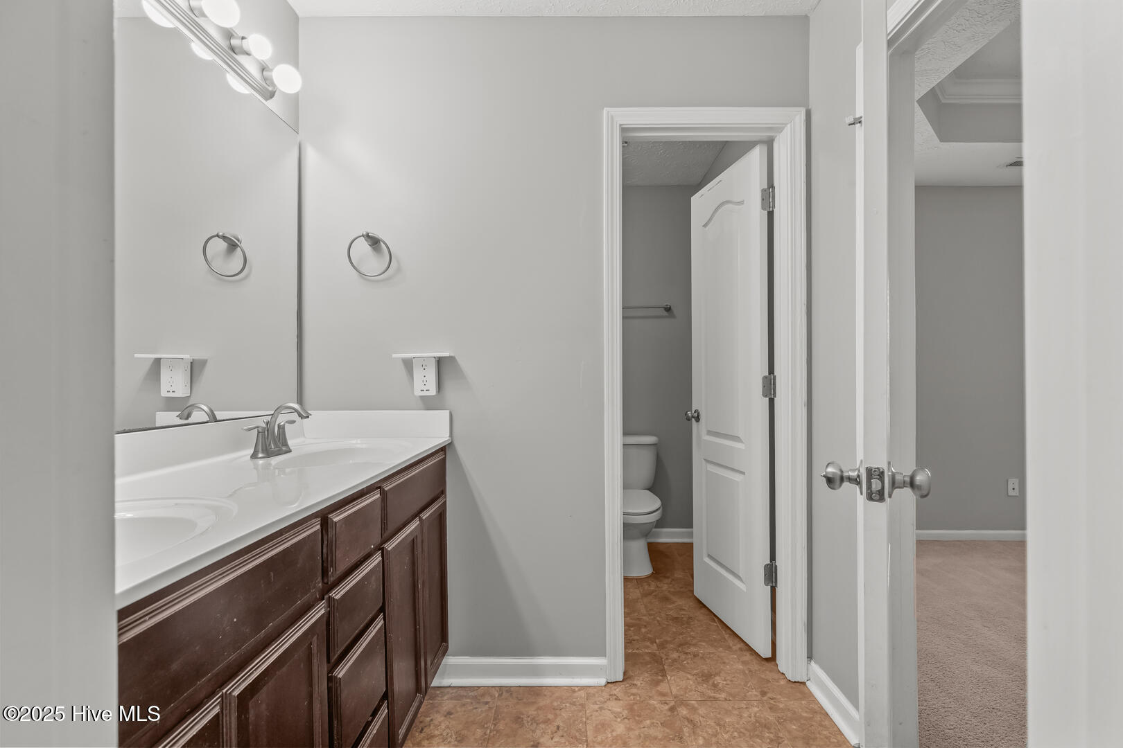 279 Merin Height Road Jacksonville, NC 28546 - Photo 22 of 36 23