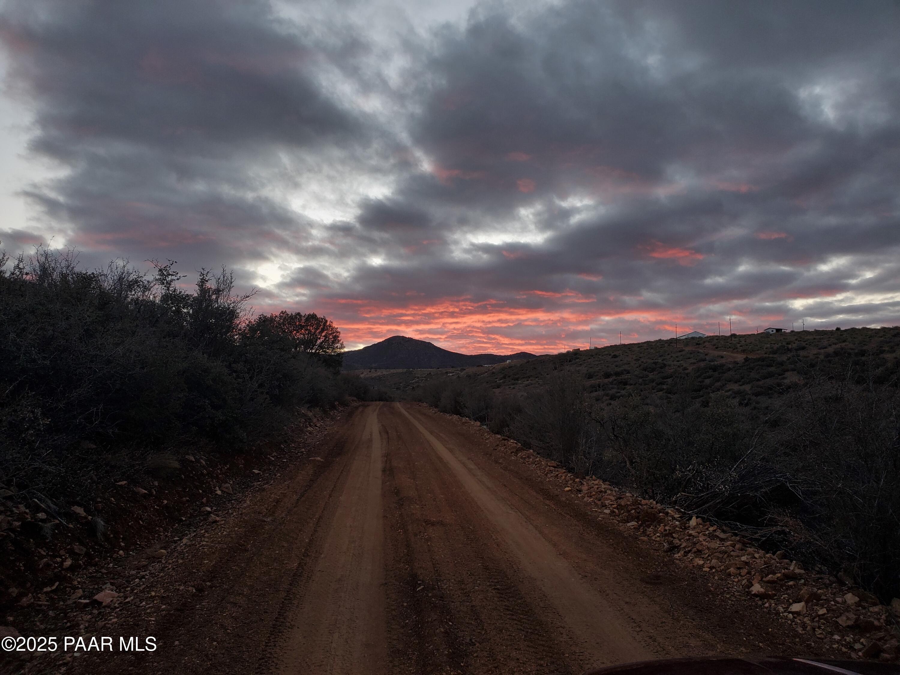 9790 East Antrim Road Dewey-Humboldt, AZ 86327 - Photo 2 of 12 20210316_184056