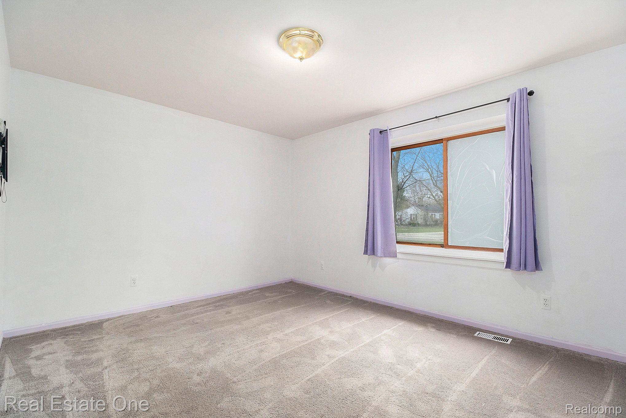 3803 Donaldson Road Rochester, MI 48307 - Photo 12 of 25 Gallery Image 12