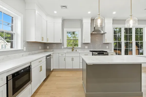 $1,199,900 | 11 Washington Street, Unit 7, Ipswich, MA 01938