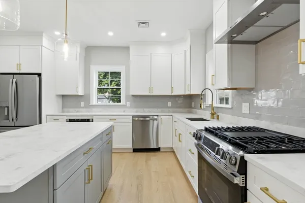 $1,199,900 | 11 Washington Street, Unit 7, Ipswich, MA 01938